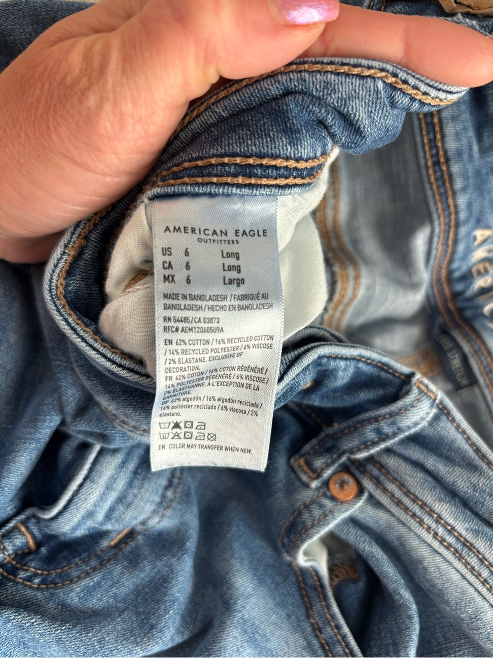 American Eagle Outfitters Kick Boot 6L Jeans - Picture 3 of 8